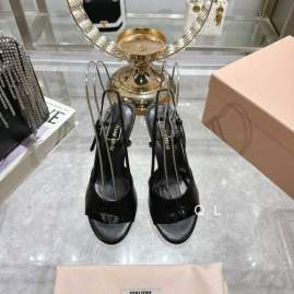 Picture of Miumiu Shoes _SKUMiuMiusz35-404.5717998.5CMLL0701